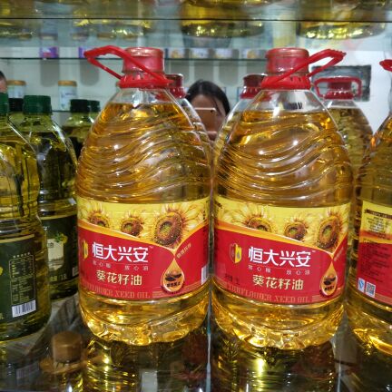 恒大兴安粮油葵花籽5l桶装转基因食用油新日期日期大米