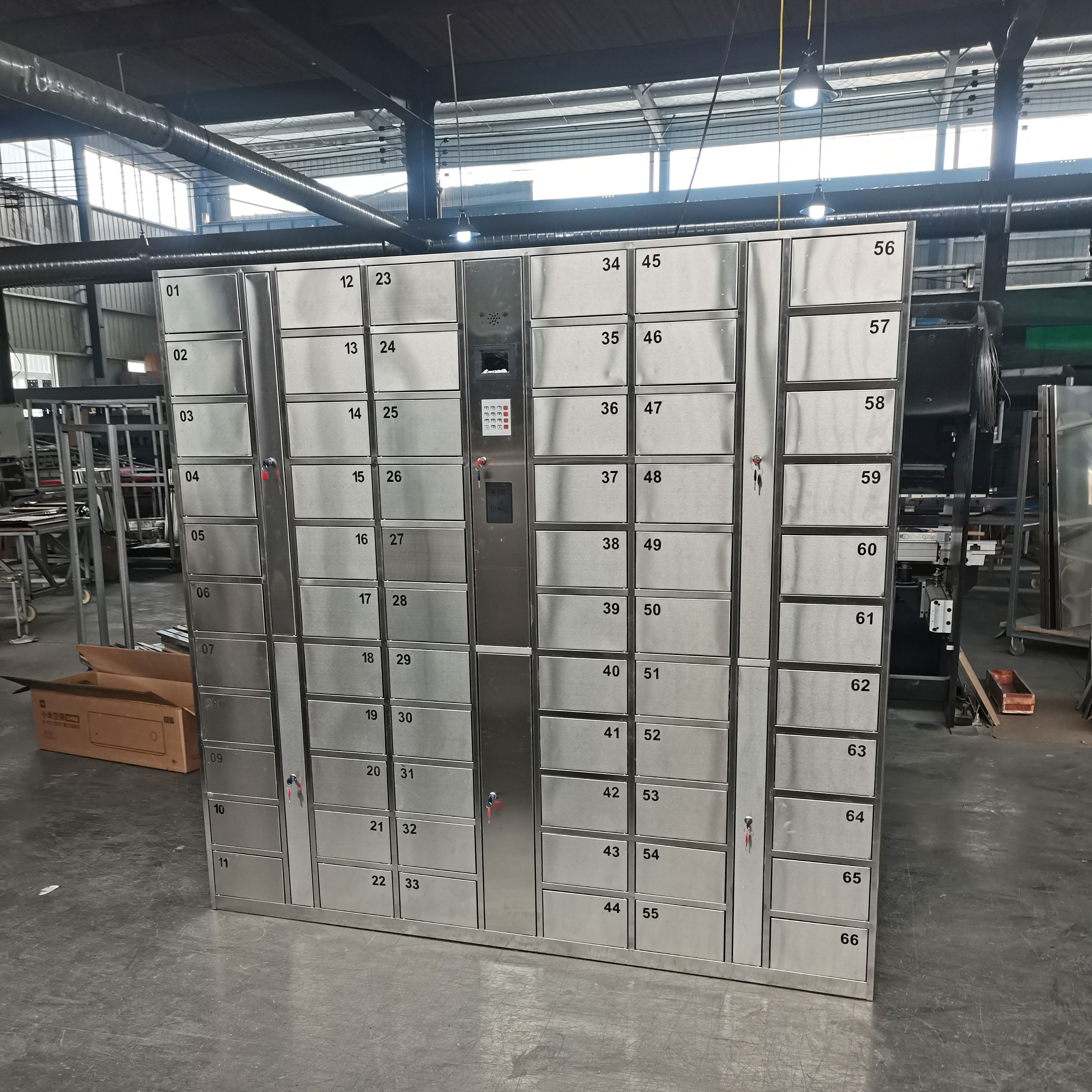 定制商场不锈钢智能66门存包柜电子密码手机存放食堂寄存柜