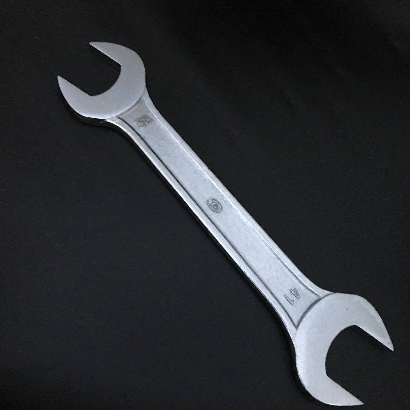 加长两用扳手梅花开口55mm呆梅扳子方向盘套