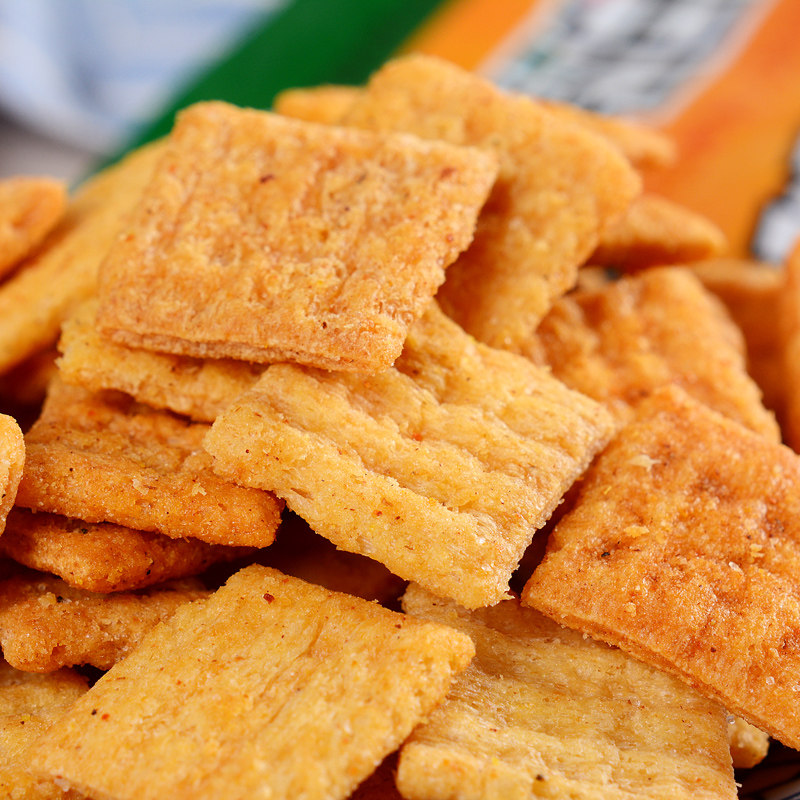 琥珀小米锅巴25g*20包整箱麻辣好吃不贵的零食小吃小包装散装500g