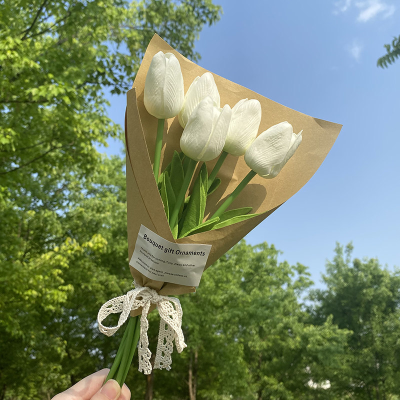 花束仿真母亲节郁金香手捧ins假花花花摆件网红仿真花
