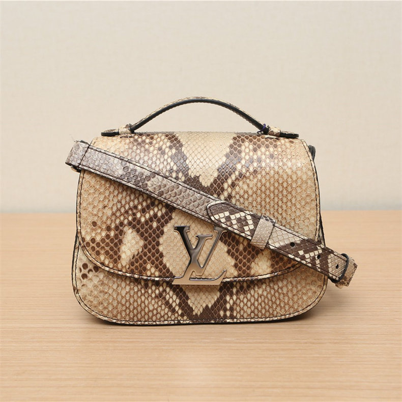 单肩限量蛇皮包蛇皮女包自营路易威登lv中古邮差通用款女包