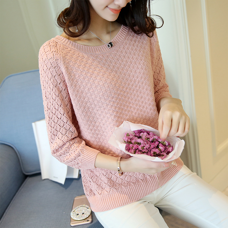 春装冰丝中袖毛衣宽松七分2021上衣薄款镂空毛针织衫