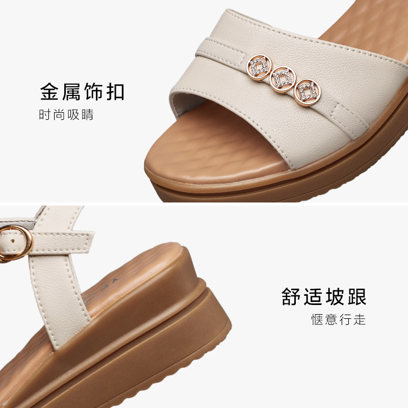 凉鞋意尔康中年妈妈真皮皮软舒适女士水钻坡跟时装凉鞋