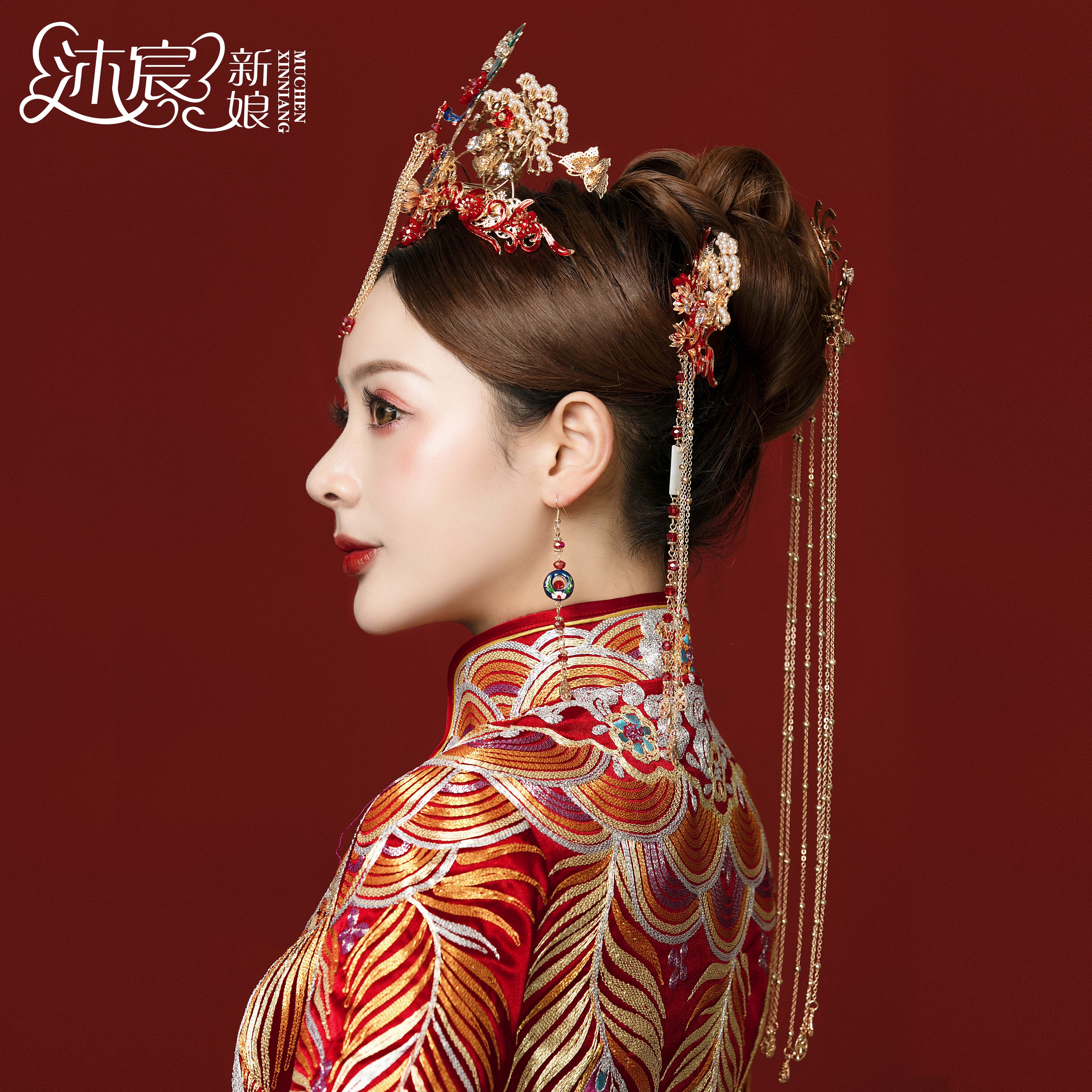 沐宸凤冠礼服婚礼摇汉褂步霞披新娘龙凤冠秀禾发饰