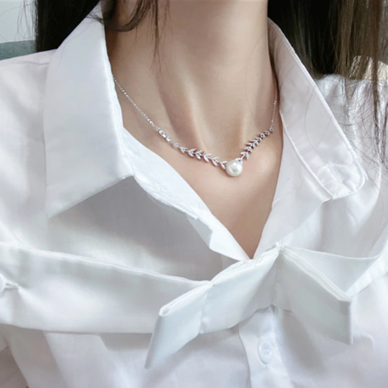 apmmonaco正品珍珠花瓣女士锁骨项链ac4830xpl项链