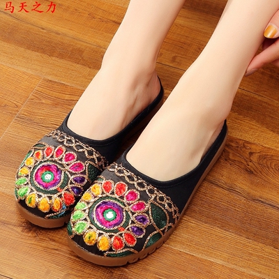 泰国云南西双版纳少数民族风情绣花牛筋休闲拖鞋半拖凉拖包头拖