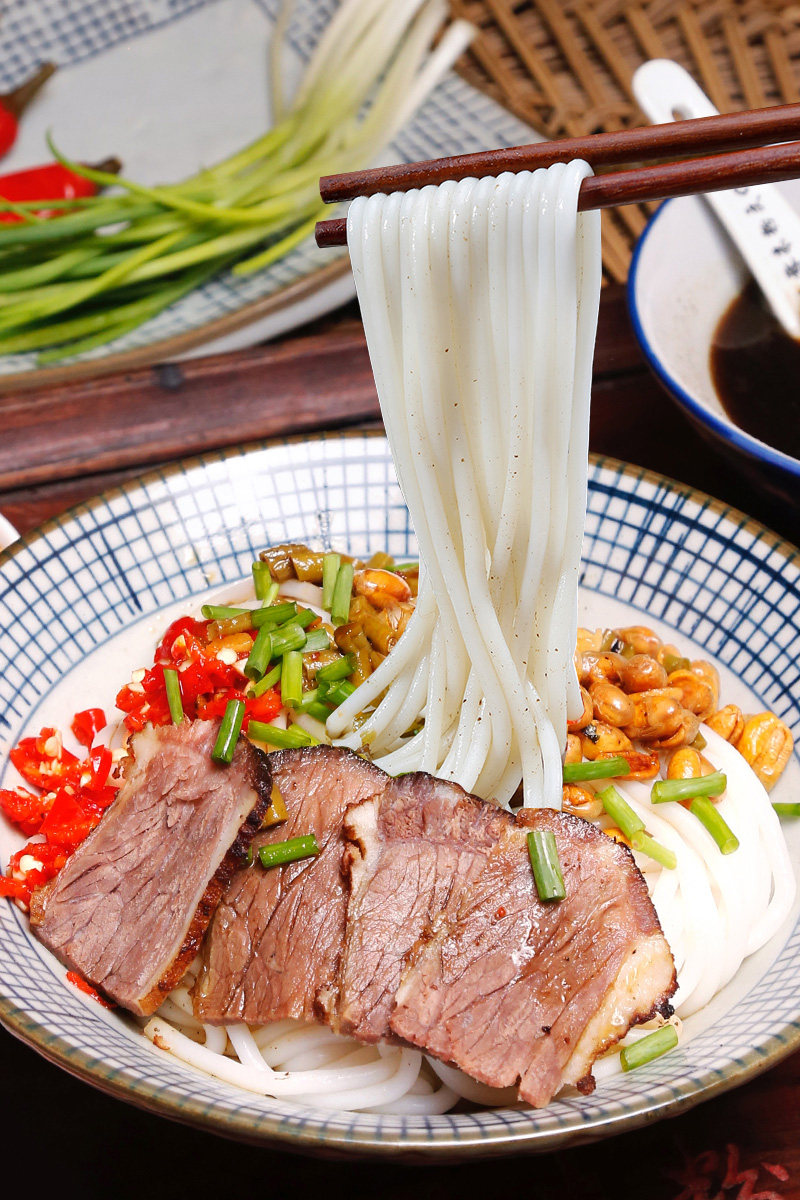 二子米粉桂林米粉正宗广西特产牛肉卤菜粉方便速食拌粉鲜米线袋装