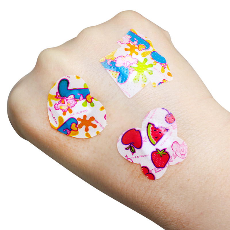 卡通创可贴可爱迷你韩国儿童疫苗家用防水透气创口贴