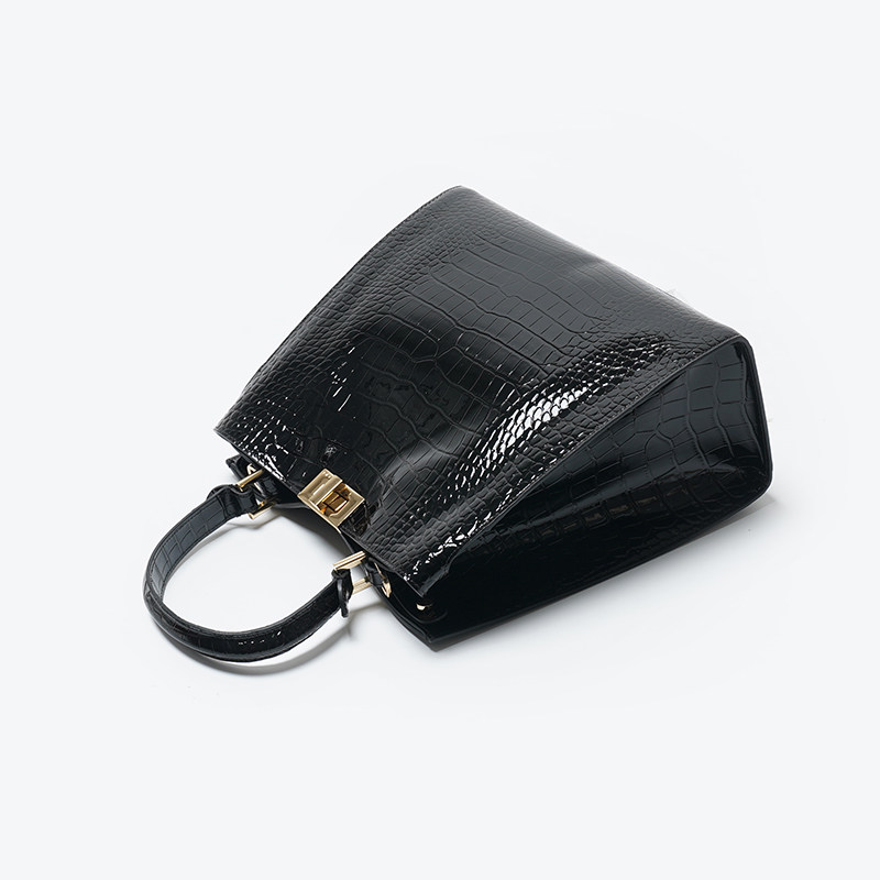 sadi百搭单肩包单肩妈妈时尚萨迪真皮女包新款通用款女包