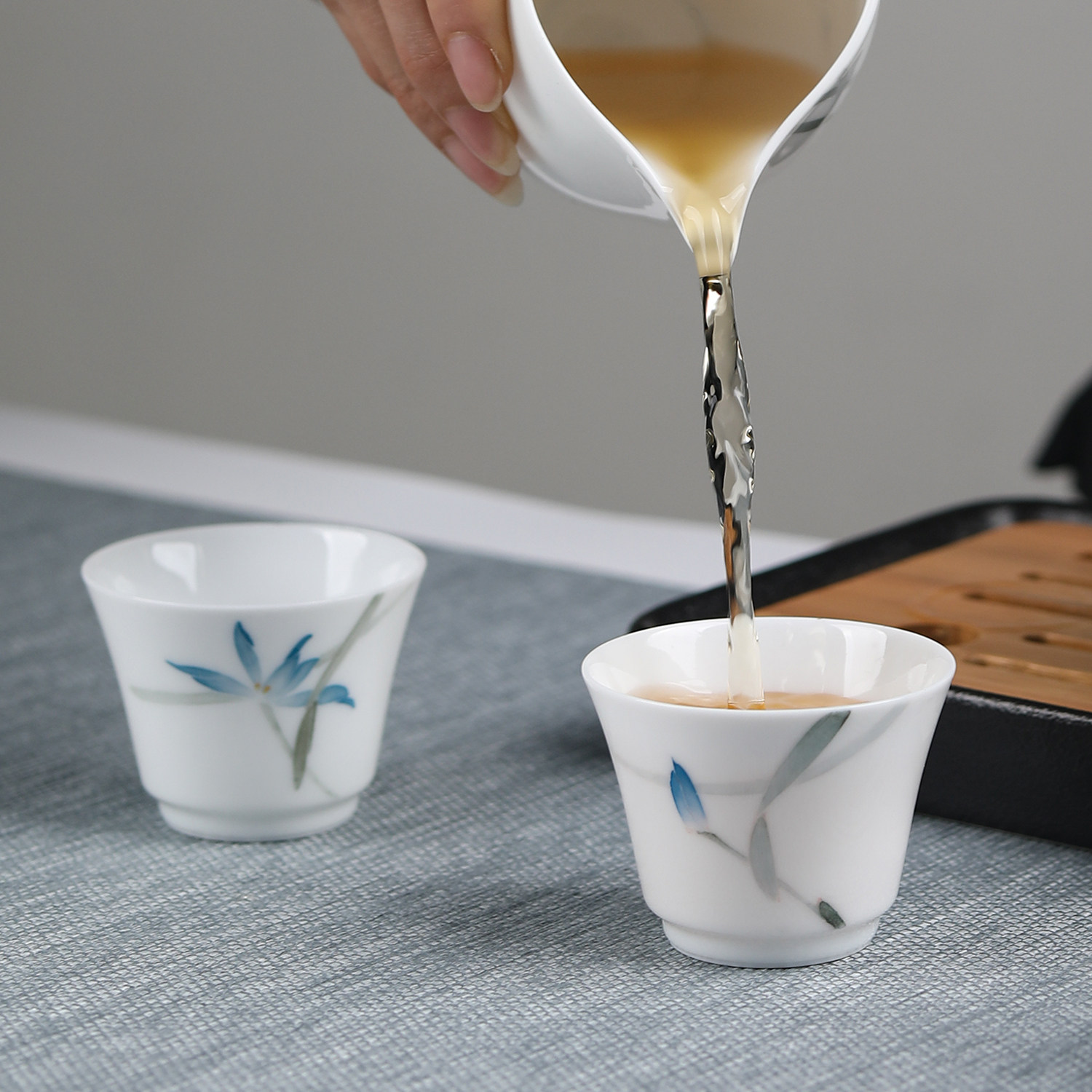 陶瓷手绘品茗高温兰草斗笠杯茶盏功夫茶杯子主人茶杯