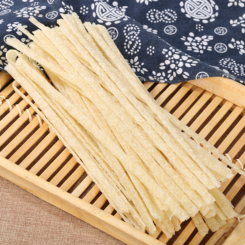 真中干牛筋面1厘米袋自制辣条凉拌筋道速食面皮陕西河南特产小吃