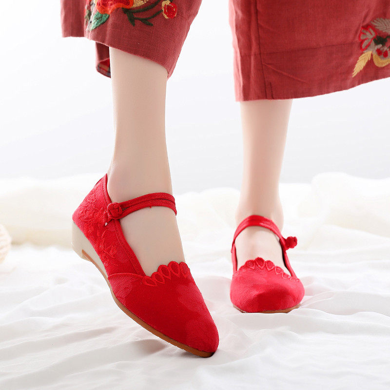 春秋新款尖头民族风古风鞋子子女提花棉汉服鞋布鞋