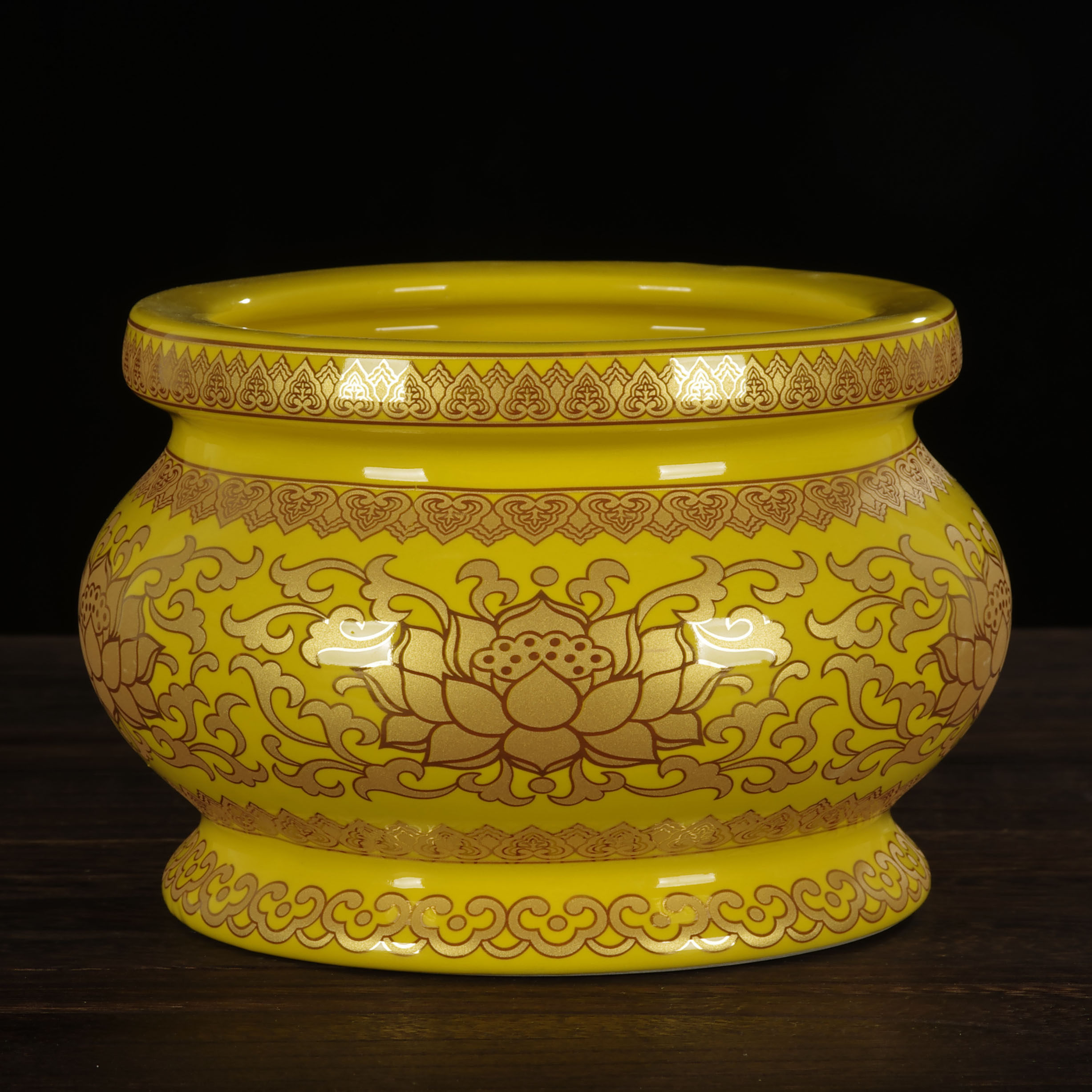 香炉供奉家居供佛陶瓷插香财神炉无字唐彩莲花香薰炉