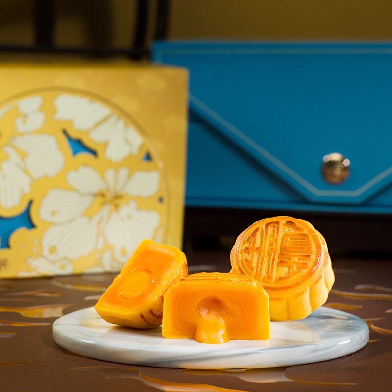 香港月饼皇玥流心奶黄礼品团购送礼高档礼盒月饼