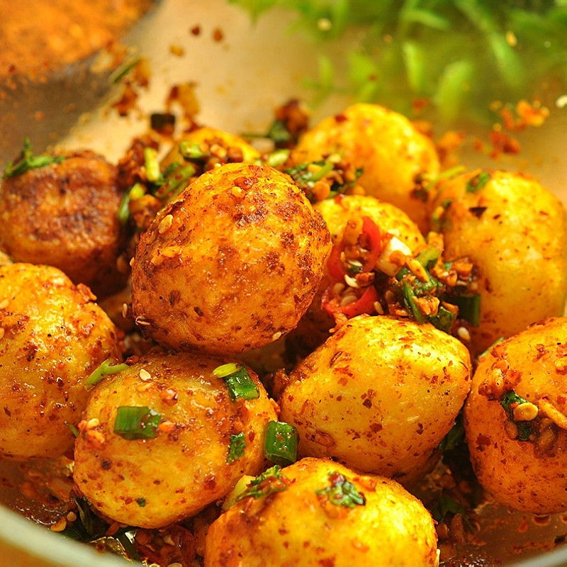 现挖新鲜土豆5斤包邮迷你小土豆农家黄心马铃薯土豆