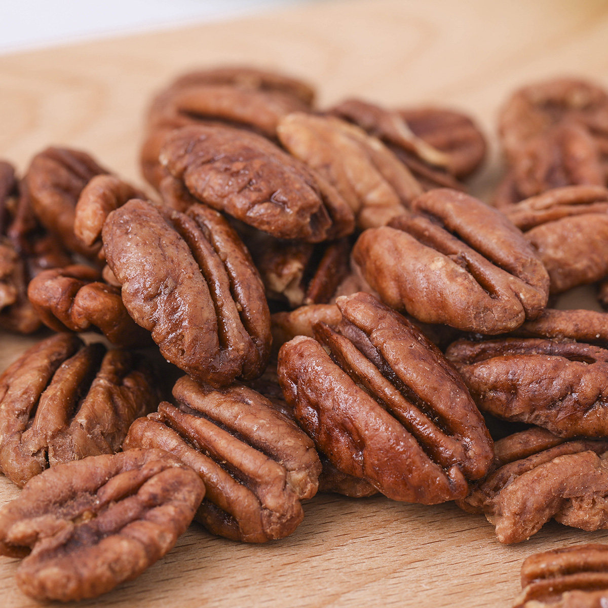 新货碧根果仁长寿果肉美国山核桃仁香味坚果零食长寿果