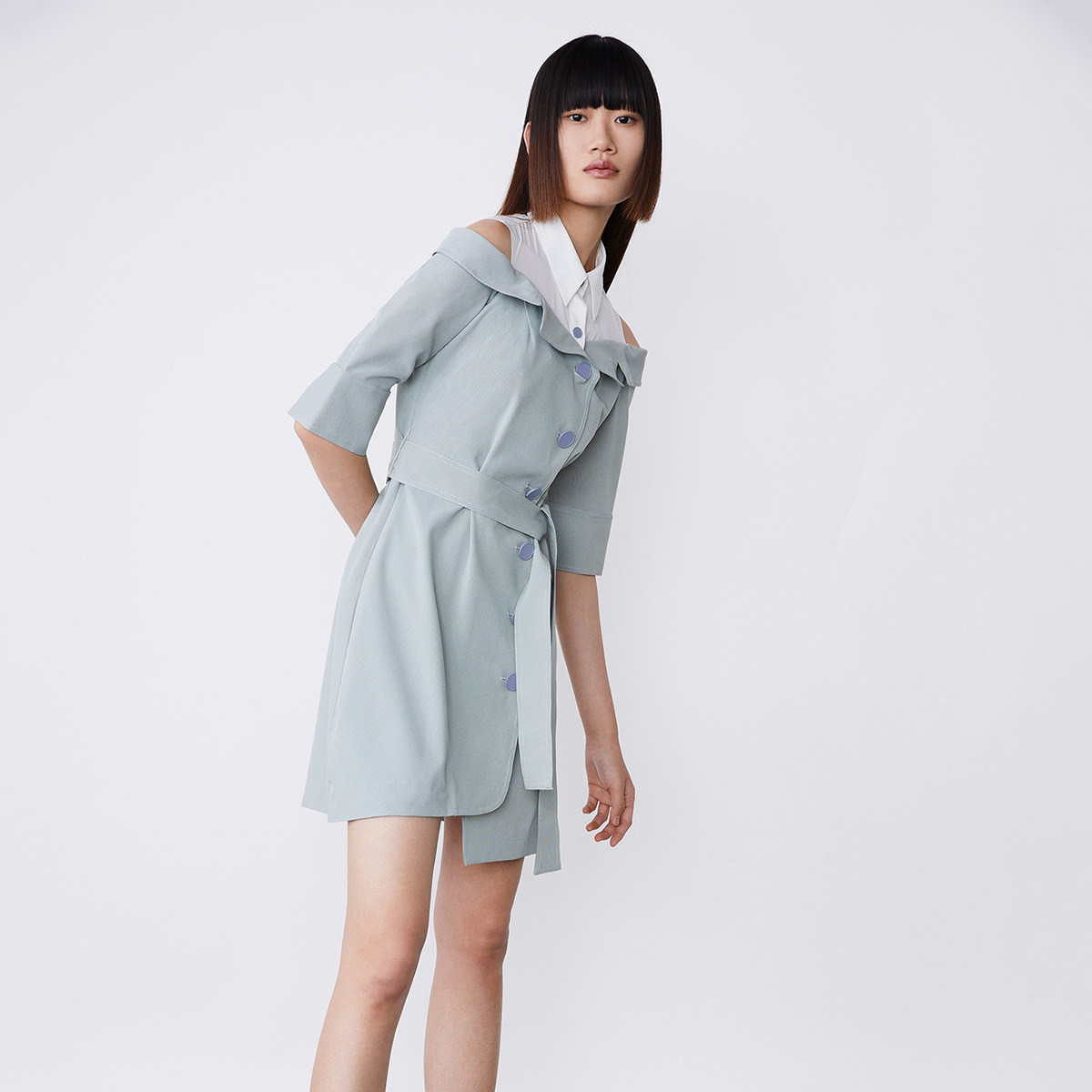 lily2020夏新款新款女装装假两件露肩拼接格纹单排连衣裙