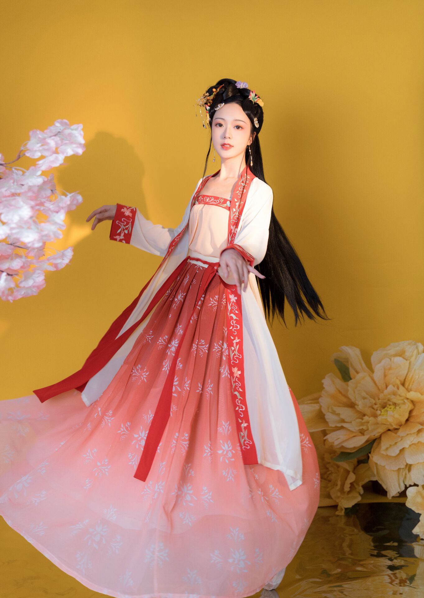 远山娥黛烟芜汉服女正品宋制原创刺绣百迭春夏民族服装