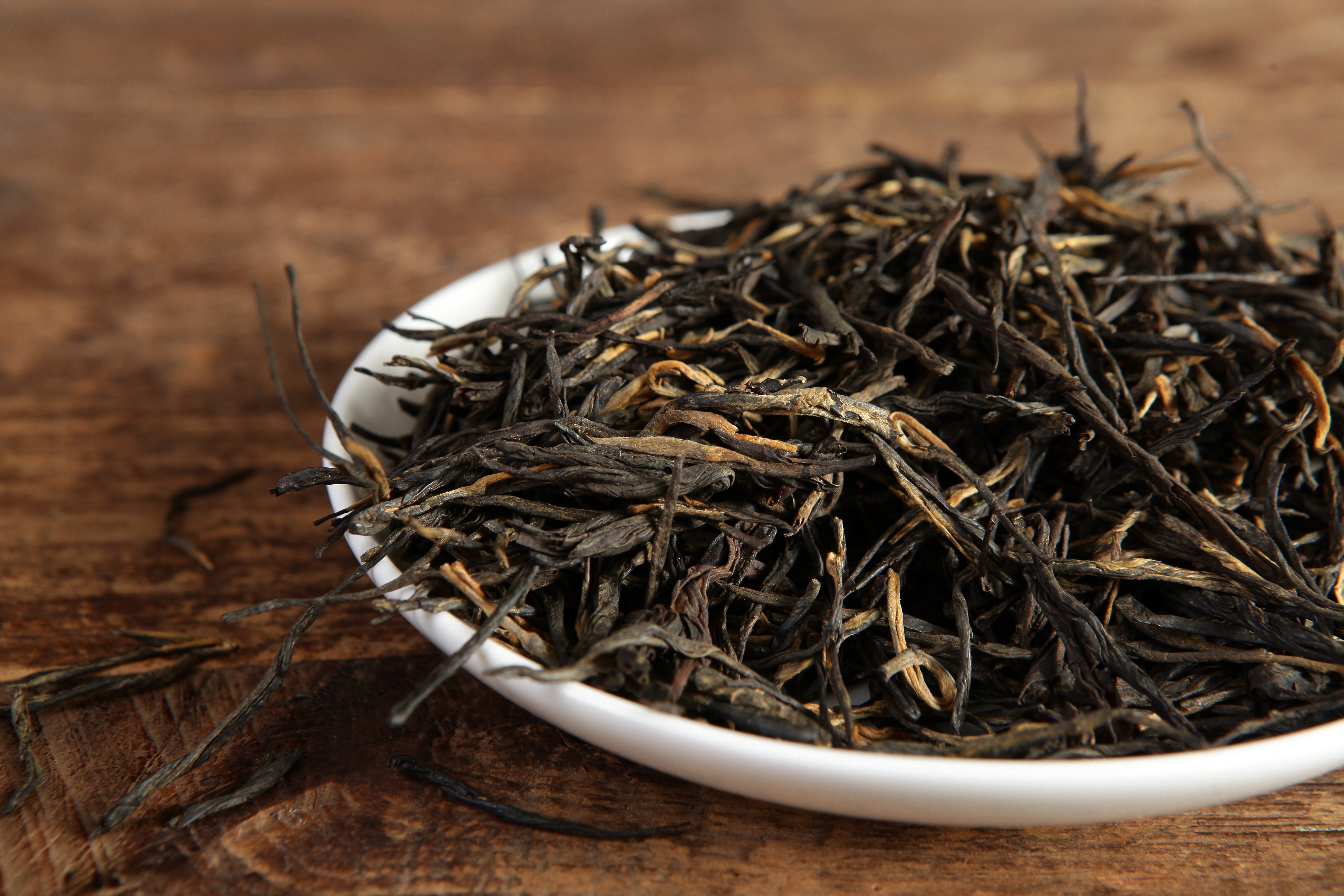 蔚大掌云南滇红2019年头古树纯料茶凤庆红红茶滇红