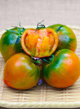 丹东铁皮草莓柿子新鲜灯笼果西红柿