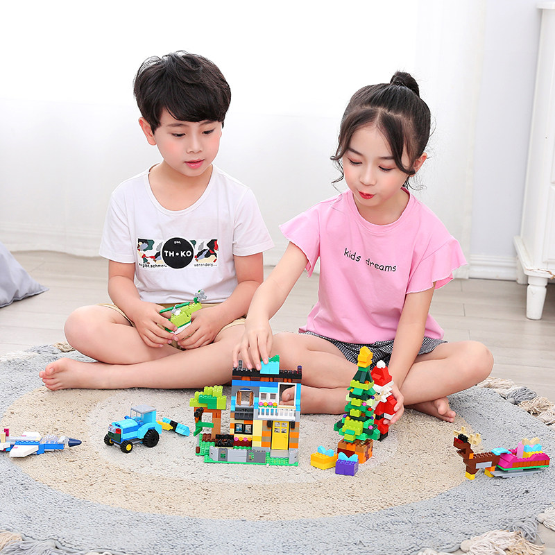 致砖儿童乐高积木拼装玩具益智力动脑小颗粒礼物男孩汽车6岁以上