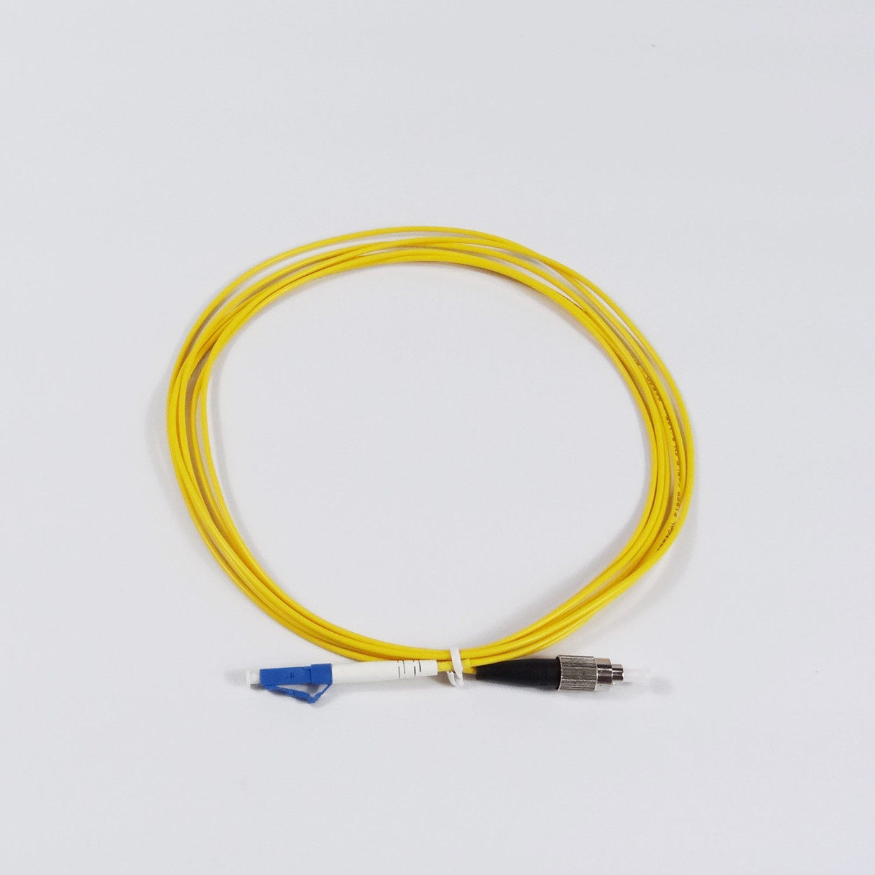 小方电信lcfc单模光纤跳线upc方圆尾纤口圆口光纤跳线