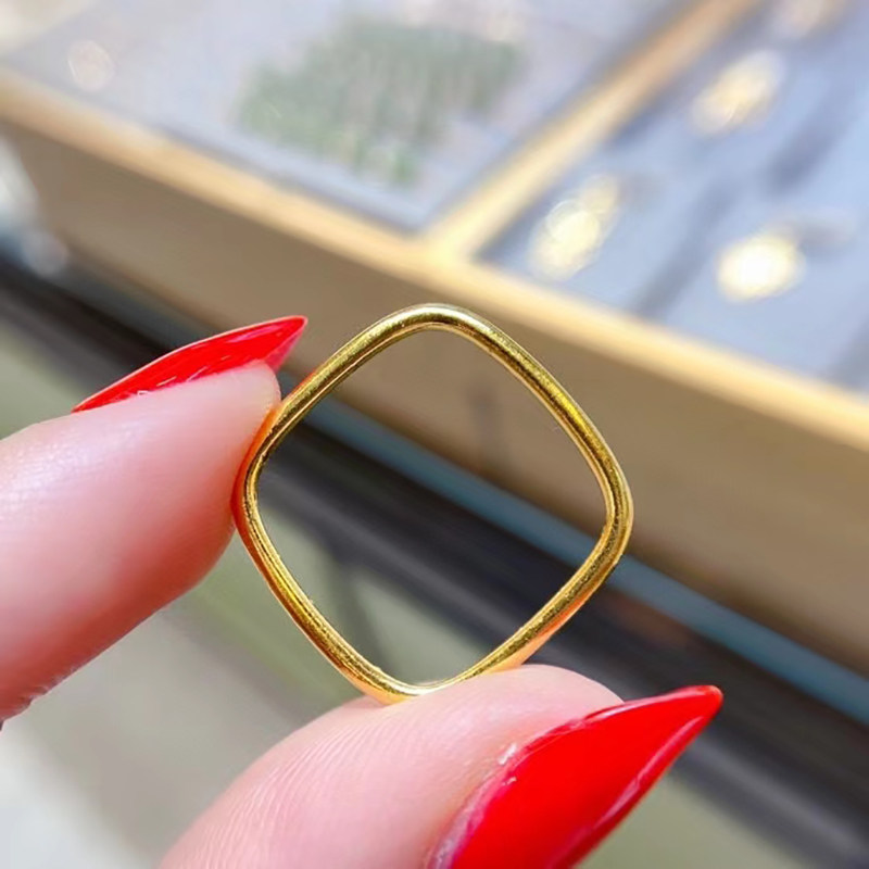 方形黄金戒指足金素圈光面指环3d硬金几何形手饰
