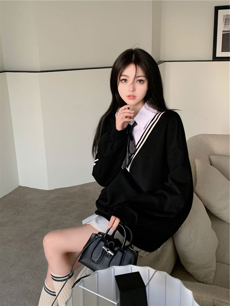 盐系穿搭辣妹学院风御姐假两件卫衣百褶连衣裙子jk制服套装女秋冬