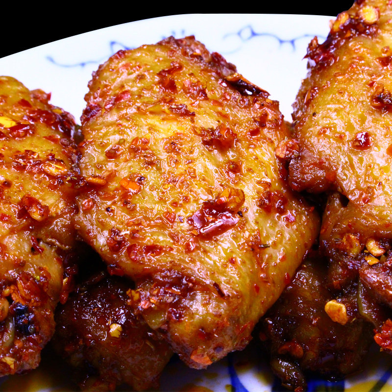 萌妖小厨香辣鸡中翅麻辣味卤味熟食好吃的零食即食小吃