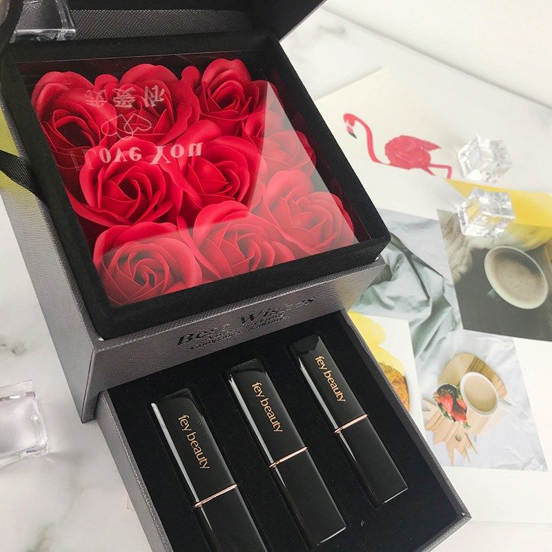 毕业礼送女朋友刻字口红定制生日礼物女生特别闺蜜学生十八岁diy