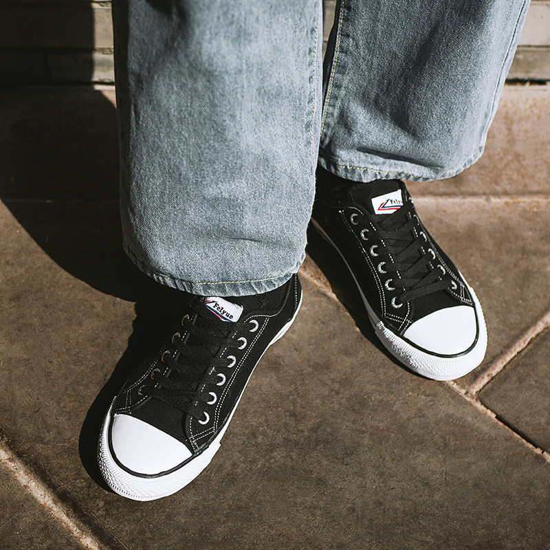 飞跃帆布布鞋女鞋春季高低百搭板鞋情侣黑色帆布鞋