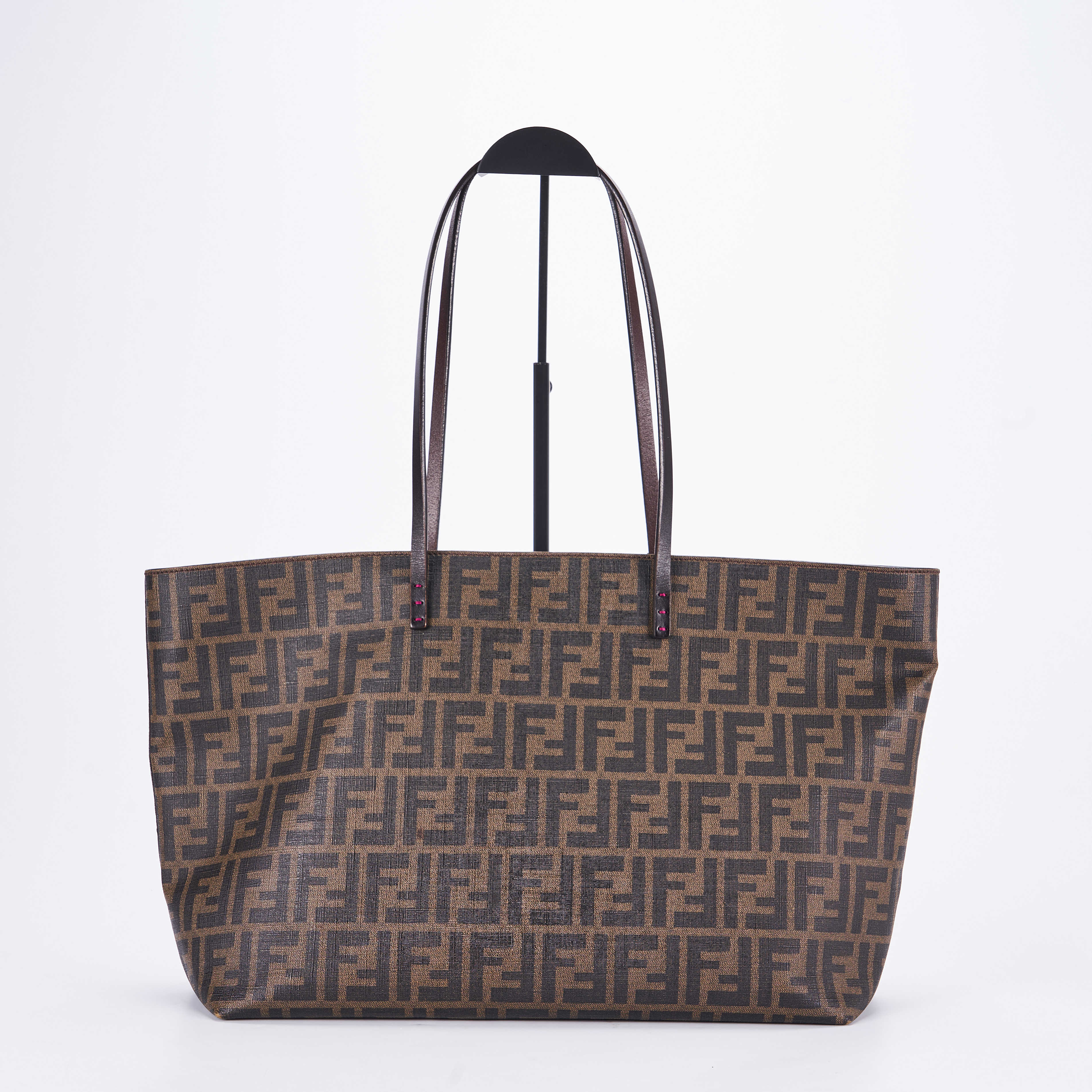 临时芬迪fendi购物袋公价15000女士包袋