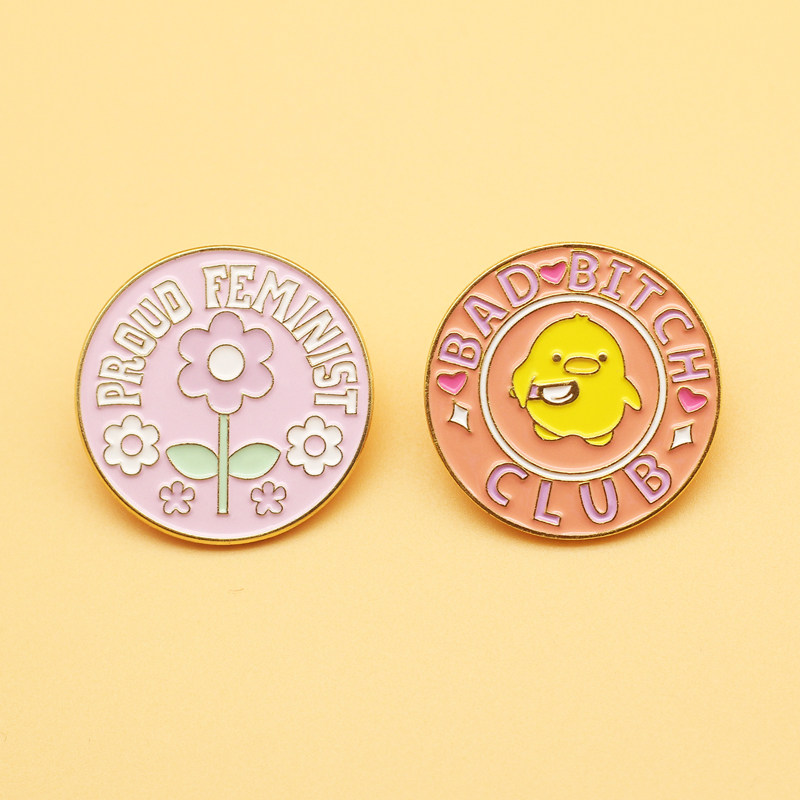 胸针可爱系列包邮时尚金属徽章男女情侣ins胸针