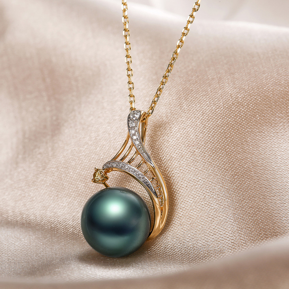 meluxe项链轻奢锁骨吊坠单颗鱼尾黑珍珠双色大溪颈饰