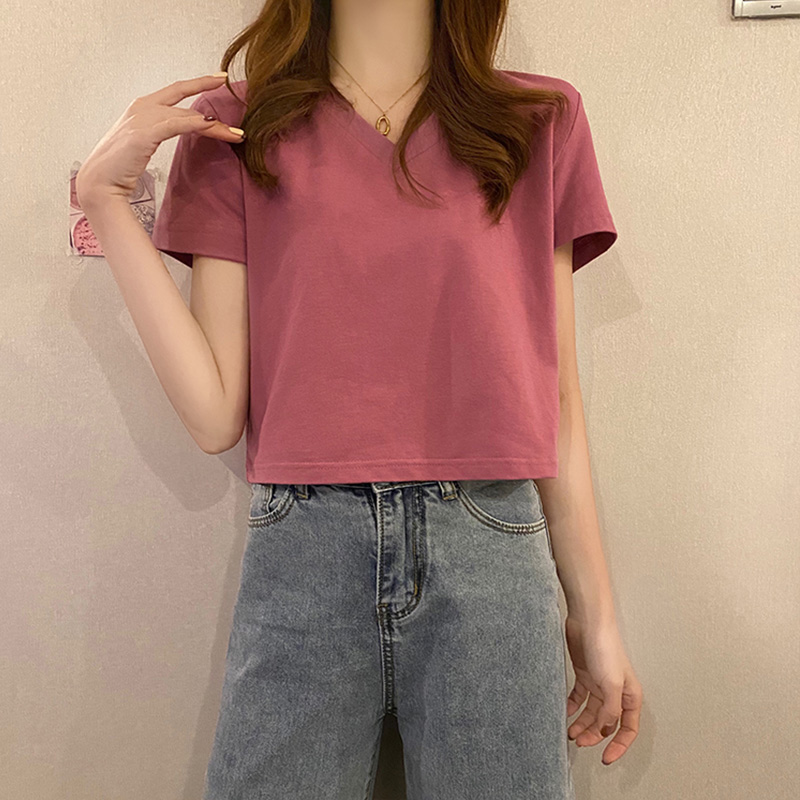 夏季2022新款韩风百搭显瘦V领短袖t恤女短款上衣ins潮宽松小个子