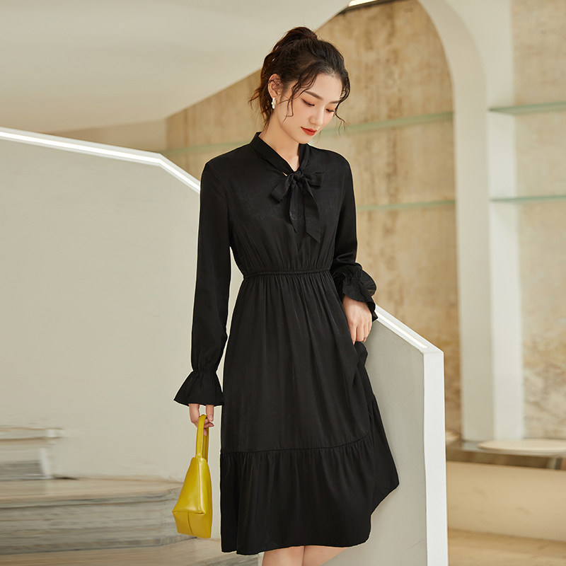 keely宜立2020秋季新款通勤时尚衬衫连衣裙外穿连衣裙
