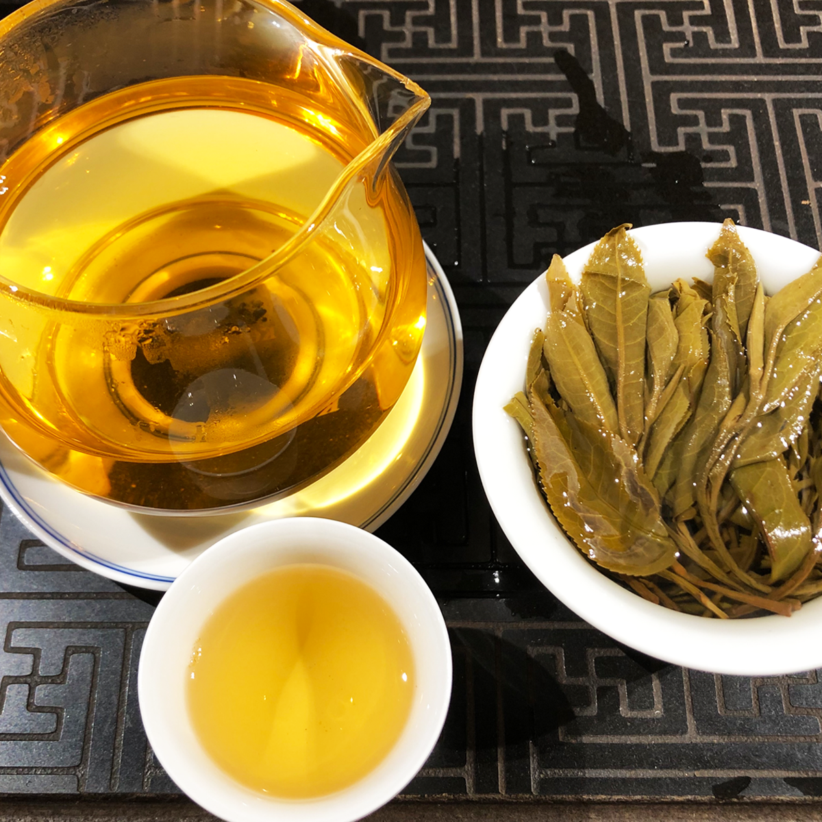 璟德名茶百年古树云南普洱茶临沧生态大叶种茶普洱