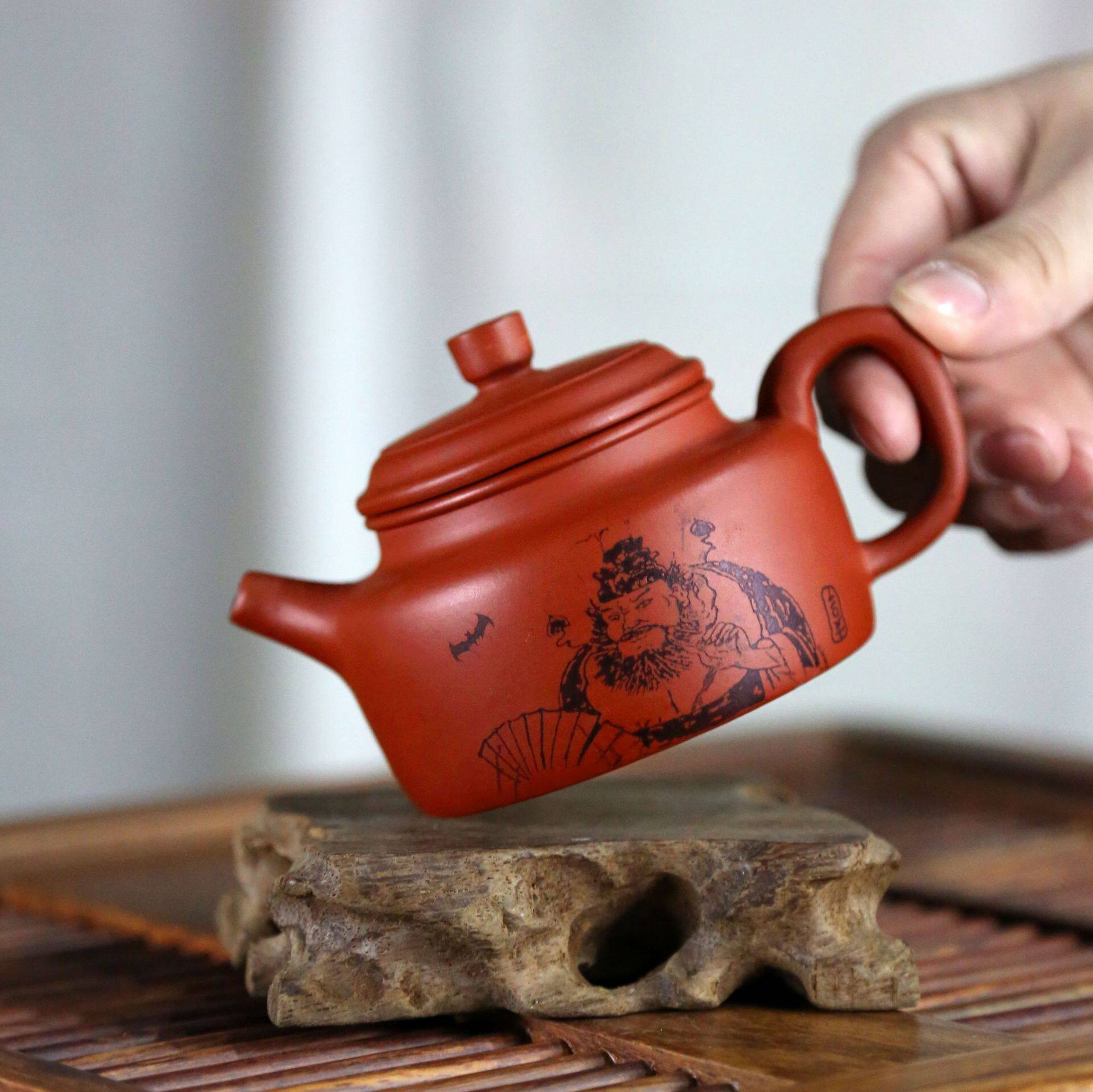 宜兴宜兴紫砂紫砂壶名家手工刻绘钟馗德钟茶壶茶具花茶机