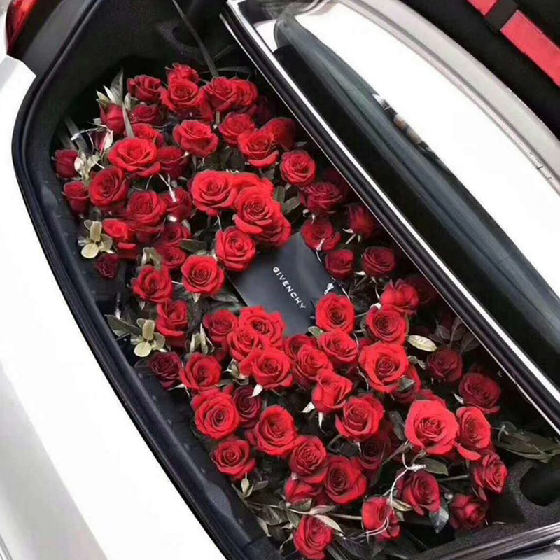 汽车后备箱花布置鲜花生日惊喜求婚浪漫南宁鲜花速递同城