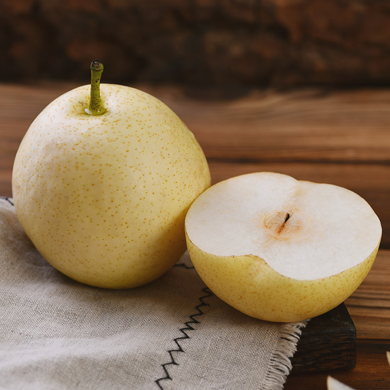 四川苍溪黄金新鲜水果早熟高山翠冠爽口化渣梨