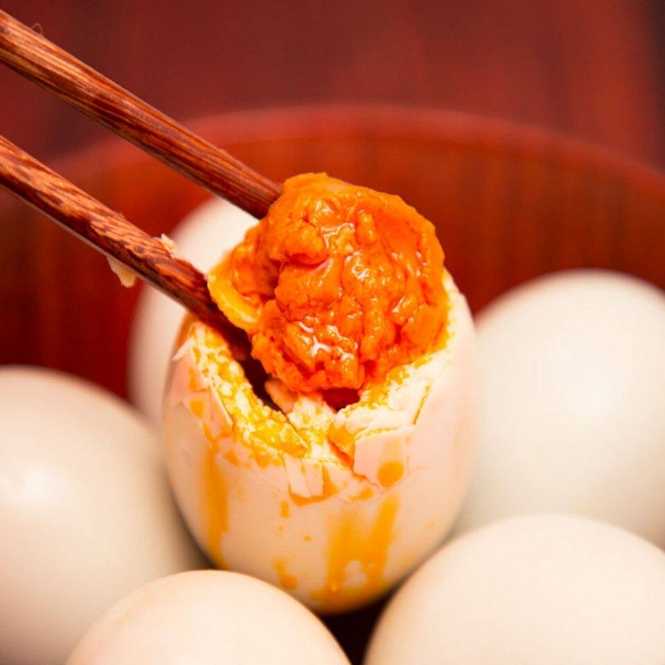 鸭蛋10枚红树林海咸鸭蛋真空包装红心咸鸭蛋