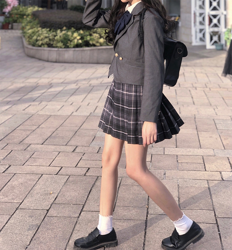 制服烟灰秋冬jk裙中正统格裙高腰格纹学院半身裙