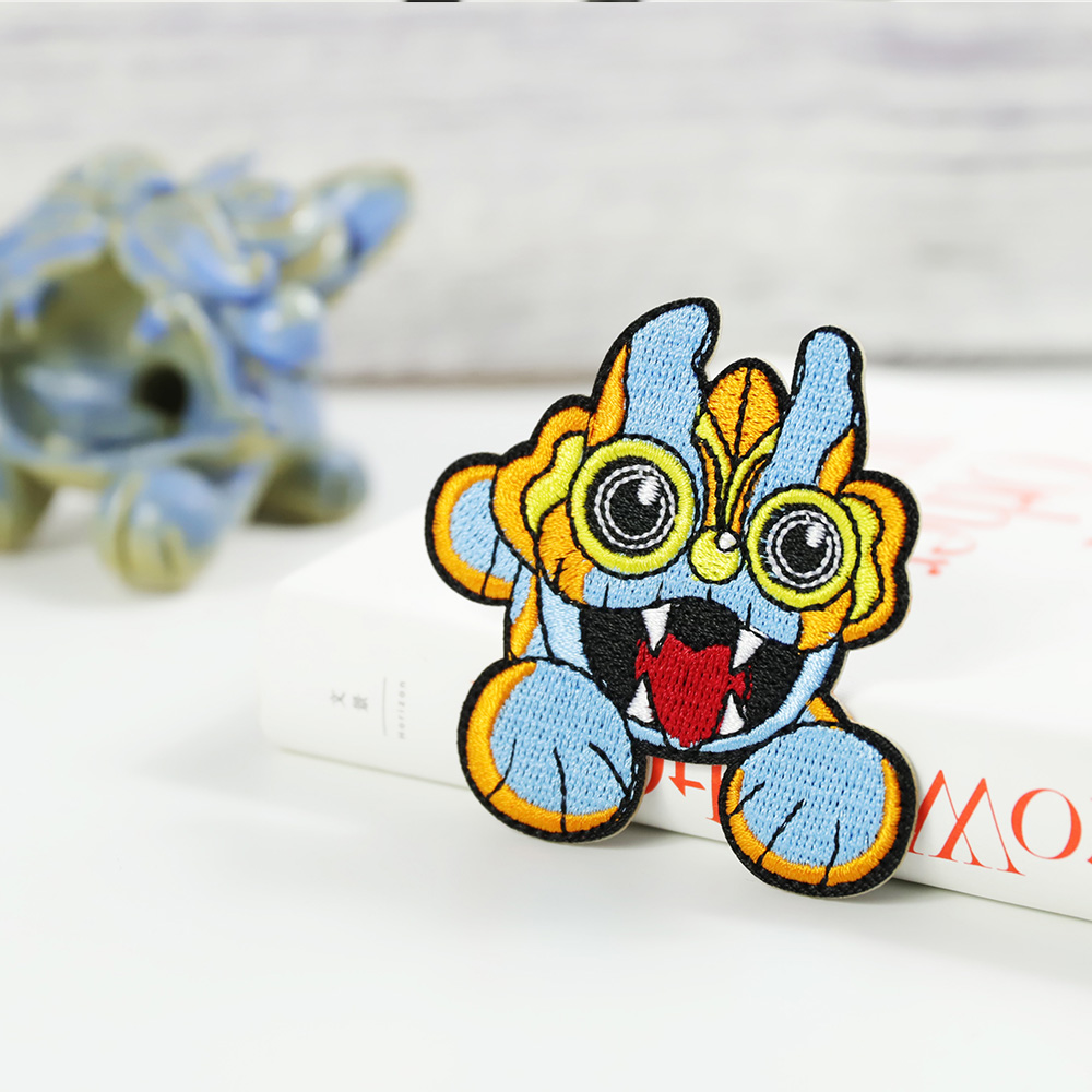 先锋文创设计师卡通瓦猫布贴可爱日系电脑刺绣文化创意书签