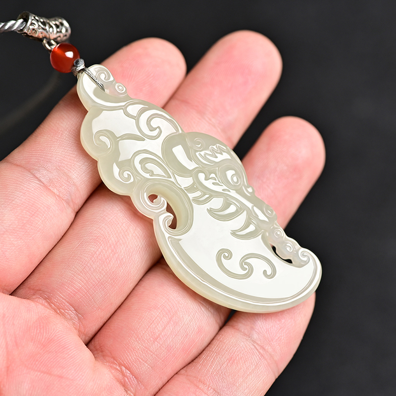 新疆和田玉白玉龙吊坠府上有龙玉佩男款生肖项坠