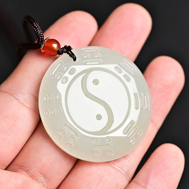 天然和田太极八卦吊坠白玉挂件玉牌男玉佩玉项坠