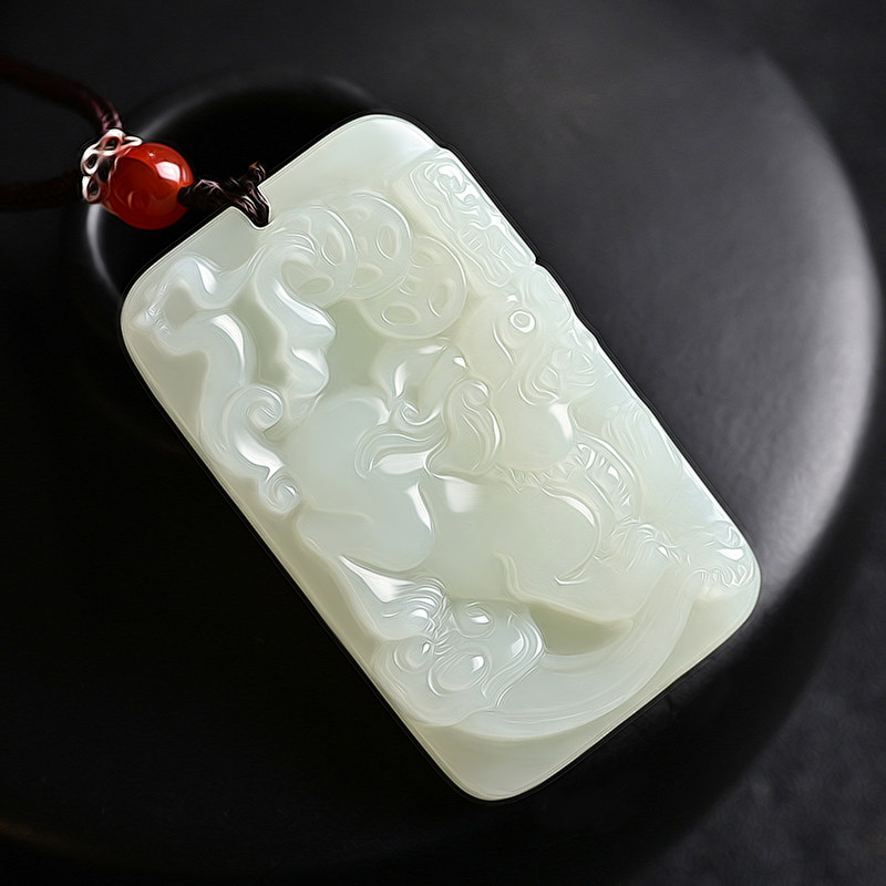 和田招财霸王貔貅吊坠玉佩玉牌男女女款天然项坠