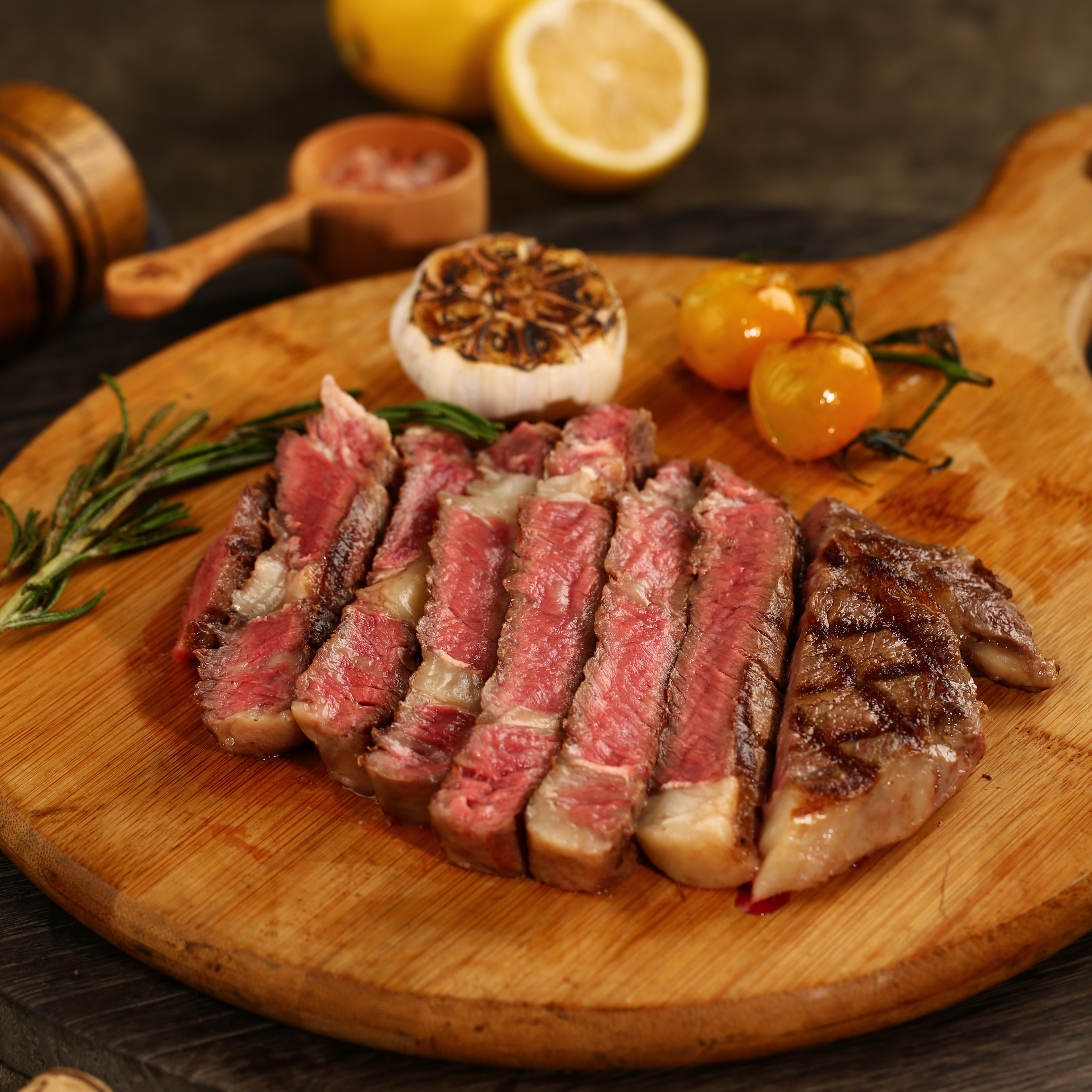 肉鲜森澳澳洲谷饲原切眼肉牛牛排厚切腌制1000g牛排