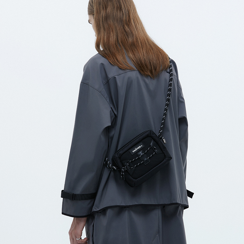 VAOPER原创设计斜挎包男小众潮牌单肩包时尚包包女夏休闲百搭挎包
