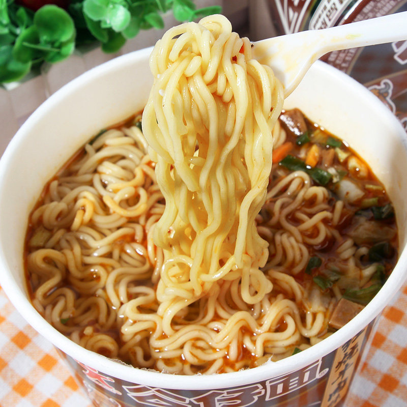 公仔香港品牌大桶5口味6桶大碗碗面碗仔方便面冲泡方便面